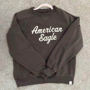 American Eagle Simple Crewneck